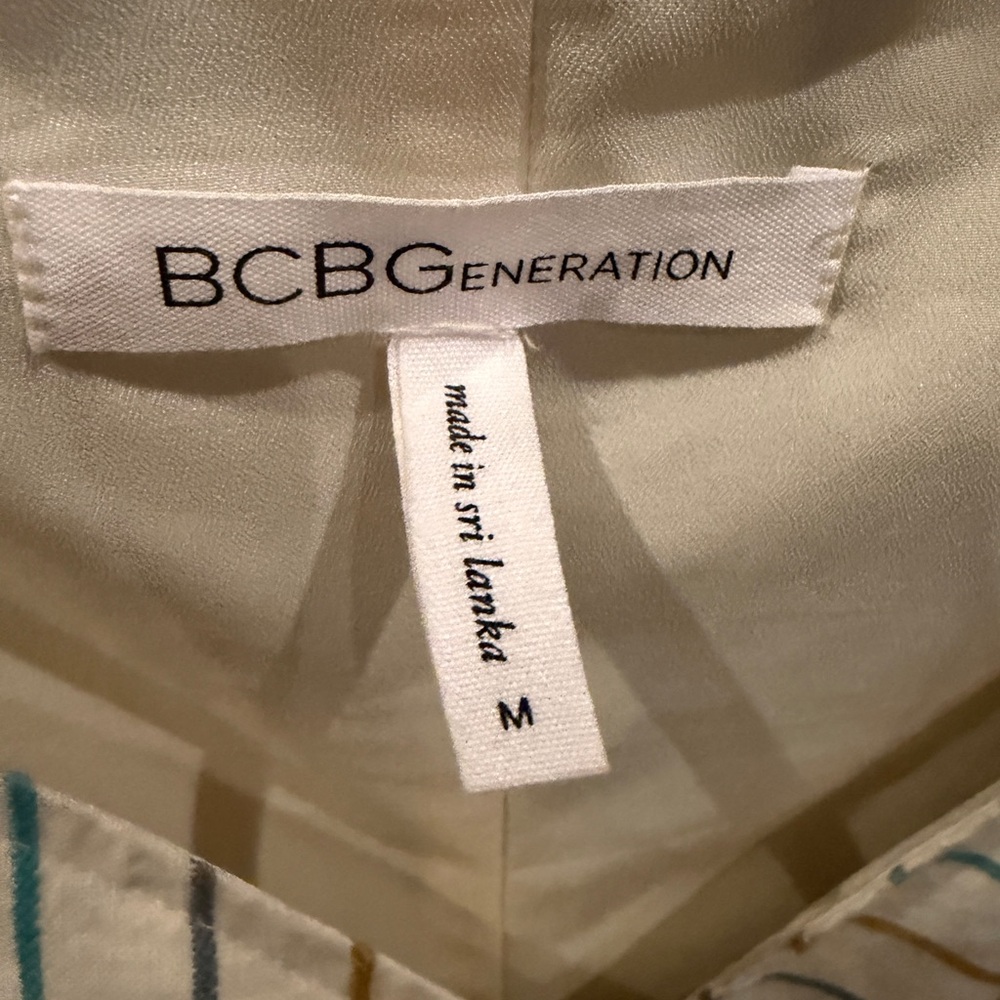 BCBGeneration Beige Striped Midi Wrap Dress Medium - Picture 11 of 16
